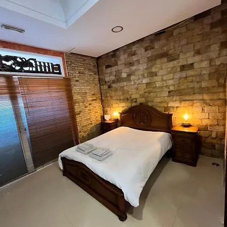 Iy Loft 5 - Spacious Loft In The Old Town *